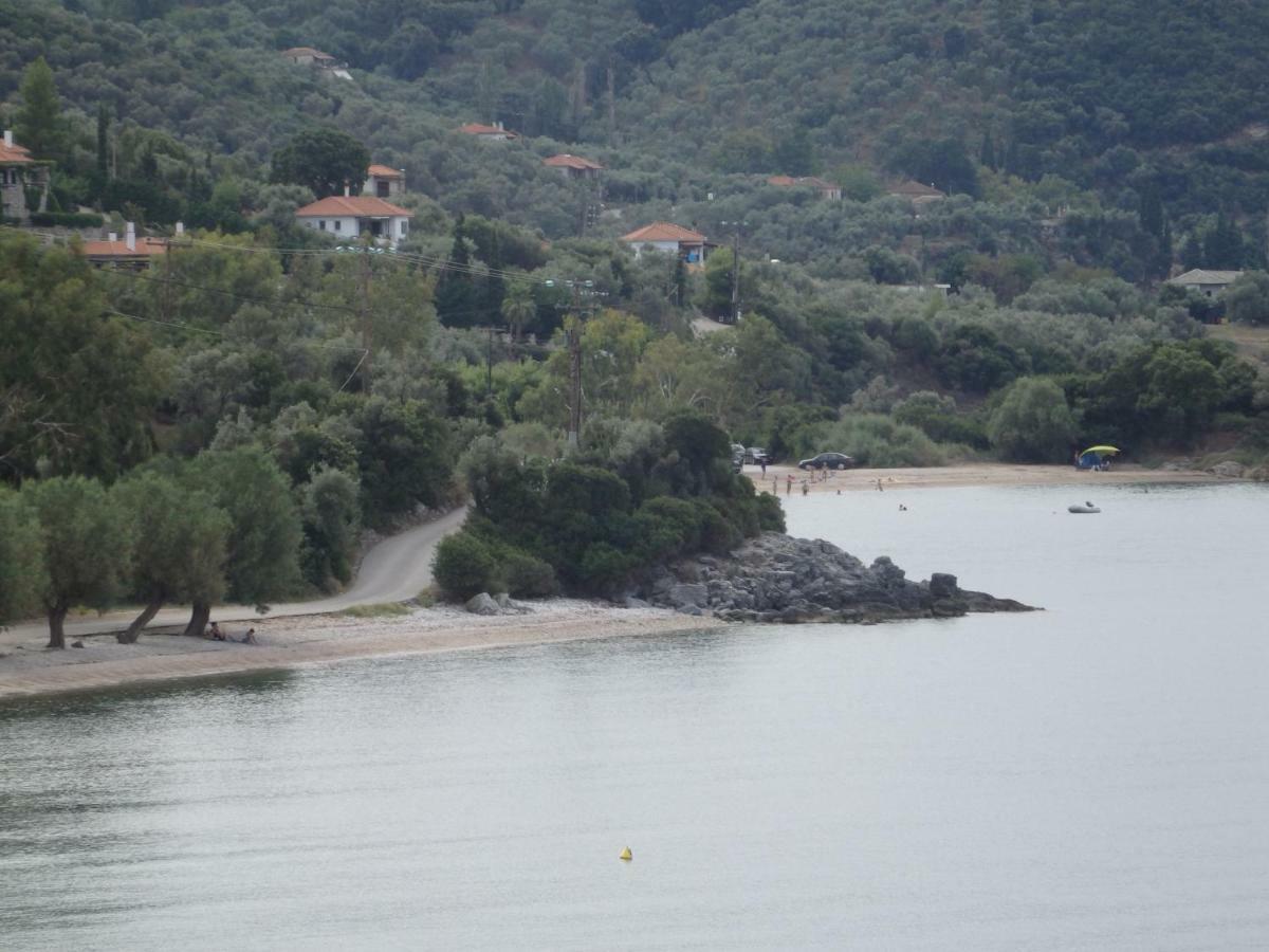 The Small House In The Olive Grove Lefokastro Esterno foto